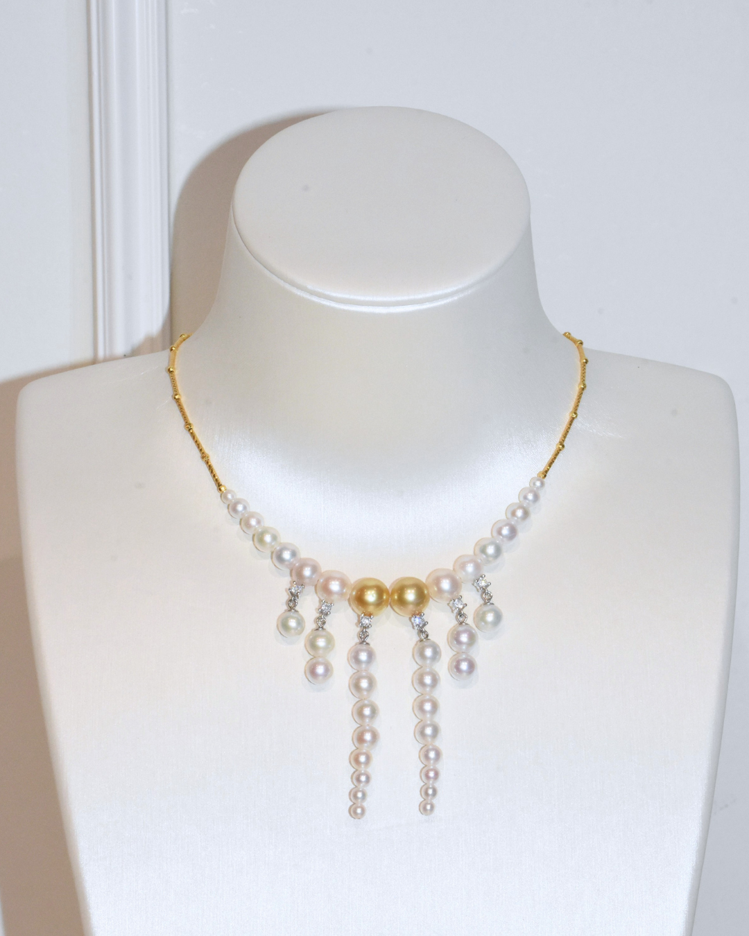 4A South Sea Golden Philippines Round Necklace x Freshwater Pearls in Silver 925 Gold Plated - Grand Chandelier Necklace - Gold (3-9mm)