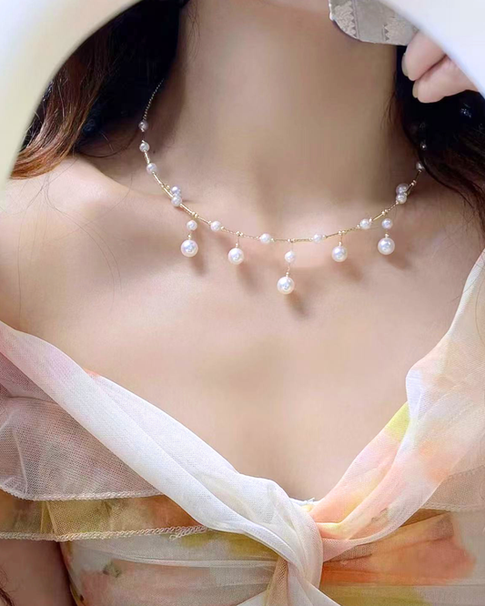 5A Japanese Akoya Round Necklace in 18K Gold - Pluie d'Or Pearl Necklace - White (4-8mm)