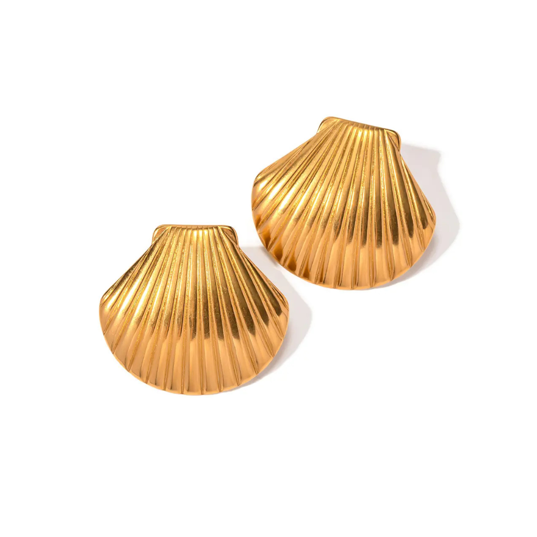 Seashell Stud Earrings
