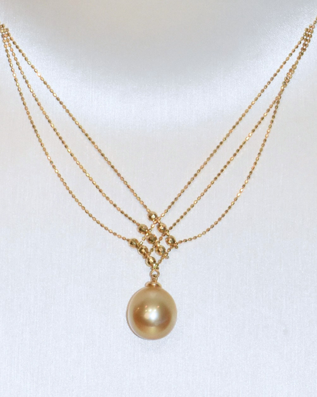 4A South Sea Golden Philippines Perfect Oval Shape Necklace in Silver 925 Gold Plated - Trident Necklace - Gold (12mm)