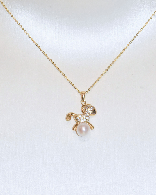 2A Akoya Round Necklace in Silver 925 Gold Plated - CNY Horse 26- Little Cutie Horse - White (6 -7mm)