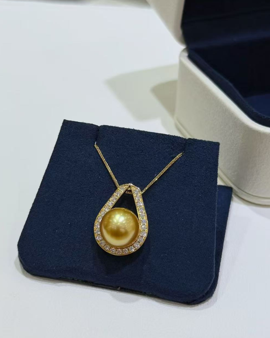 4A South Sea Golden Philippines Round Necklace in 18K Gold - with Natural Diamond - Gold (11mm) D0.162ct