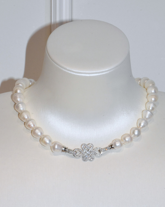 2A Freshwater Drop Necklace in Copper - Classic elegant Clasp - White (9 -11mm)