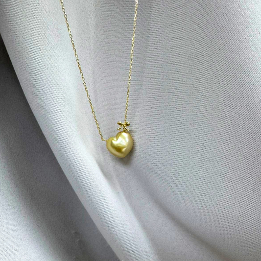 South Sea Heart-Shaped Golden Pearl Ribbon Bow Charm Necklace - 18K Solid Gold 1.5g (10mm)