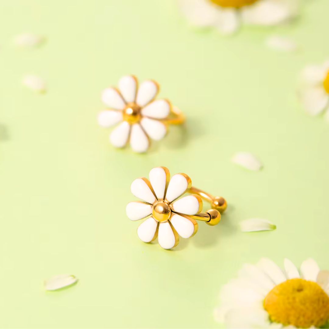 Summer White Daisy Flower Ear Cuff
