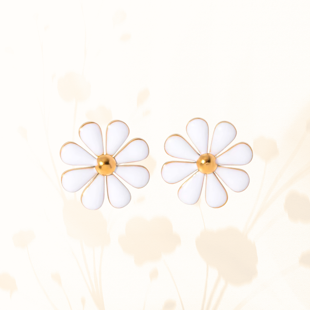 Summer White Daisy Flower Earrings