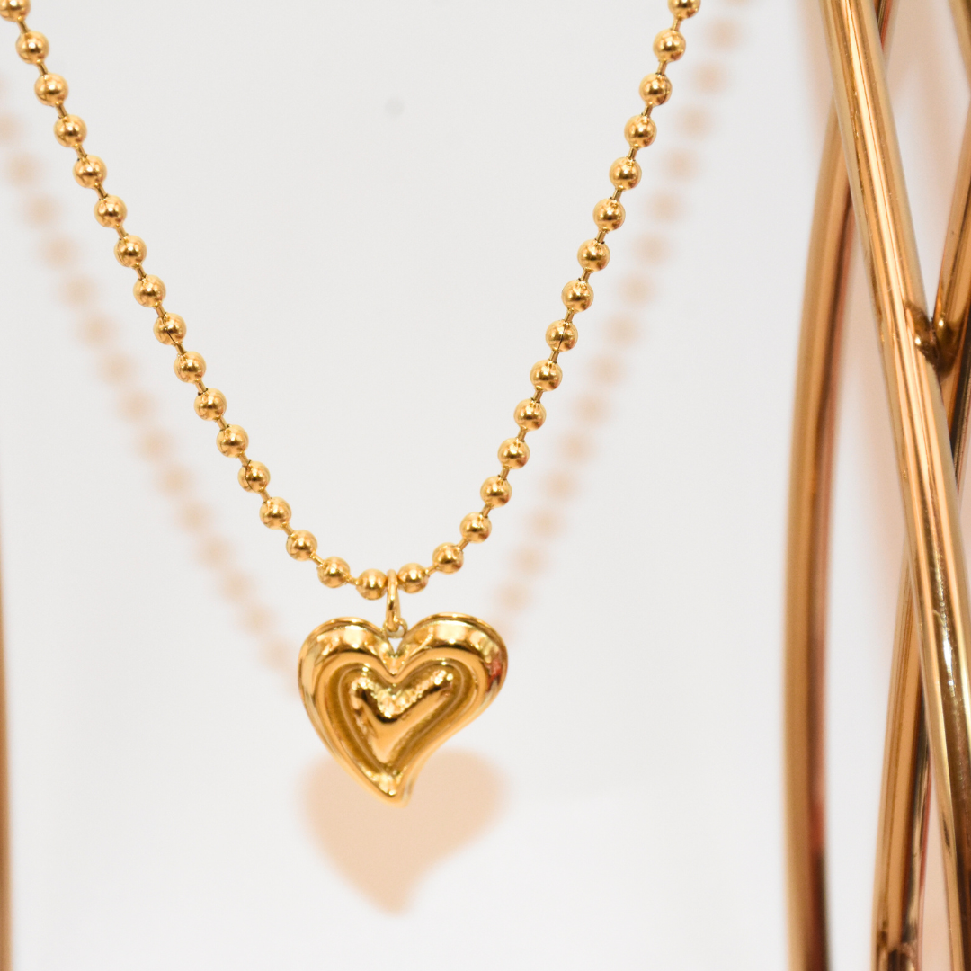 Gold 2D Heartfelt Coeur Necklace