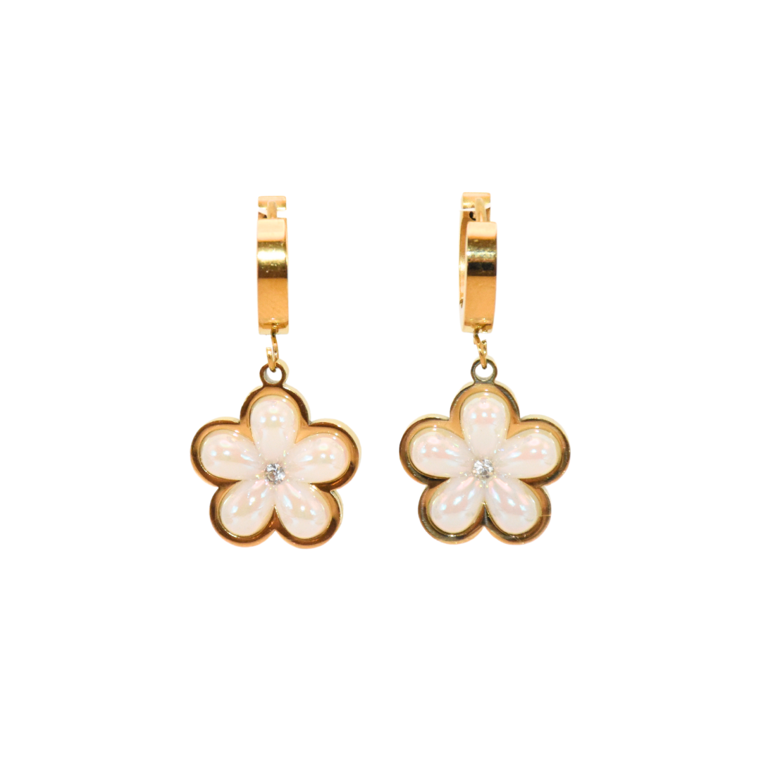 Gilded Blossom Zirconia Pearl Earrings