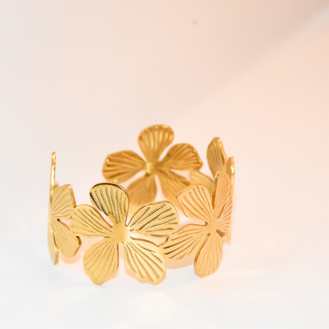 Gilded Blossom Grande Bangle