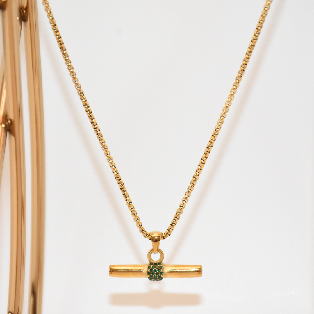 Gold Zirconia Pendance Necklace