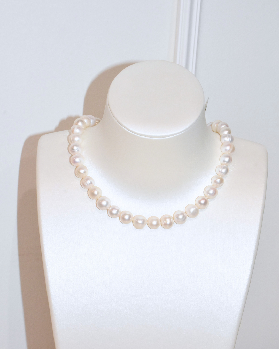 2A Freshwater Near Round Necklace in Copper - Heart Clasp - White (11 -12mm)