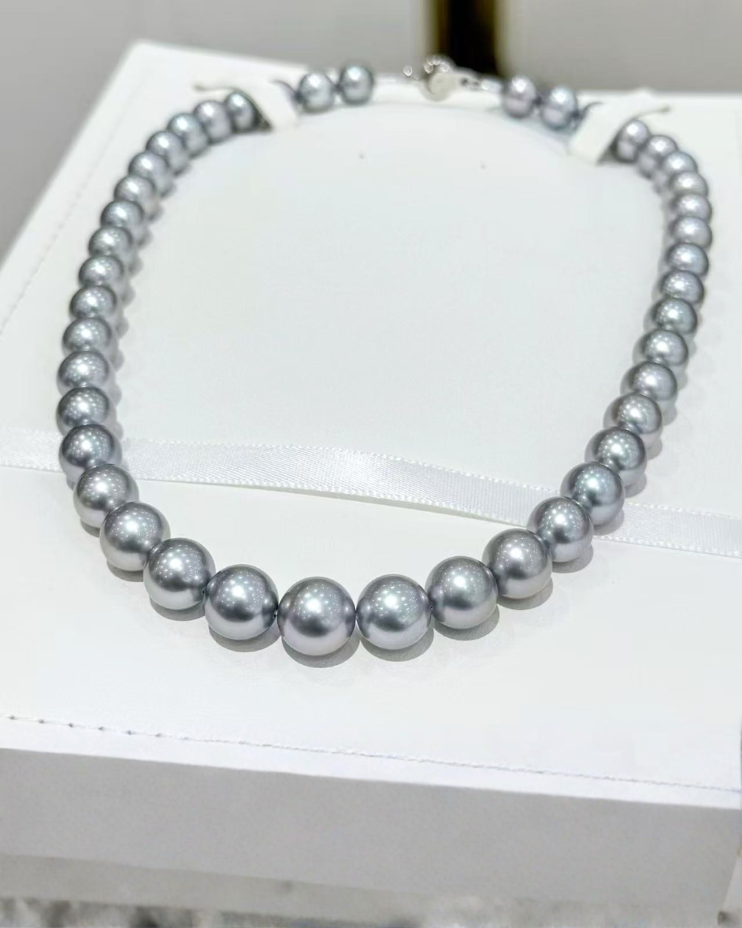 5A Tahitian Round Loose Strand with PSL Certificate - Silver / Grey (9-11.2mm)