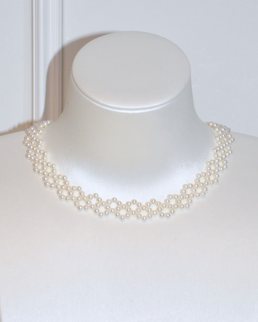 4A Freshwater Round Necklace in Silver 925 WG Plated - Woven Pearly - White (3 -4mm)