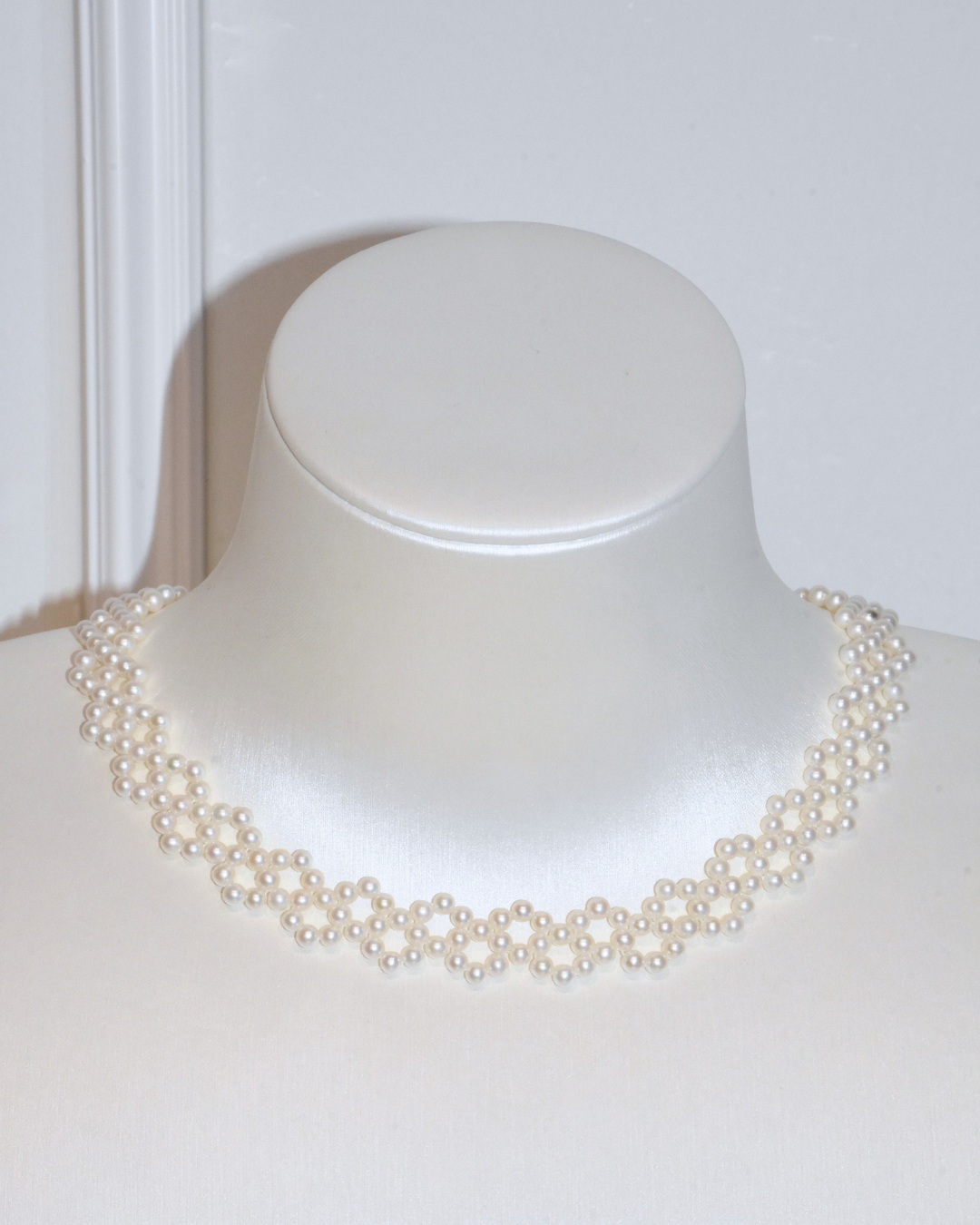 4A Freshwater Round Necklace in Silver 925 WG Plated - Woven Pearly - White (3 -4mm)
