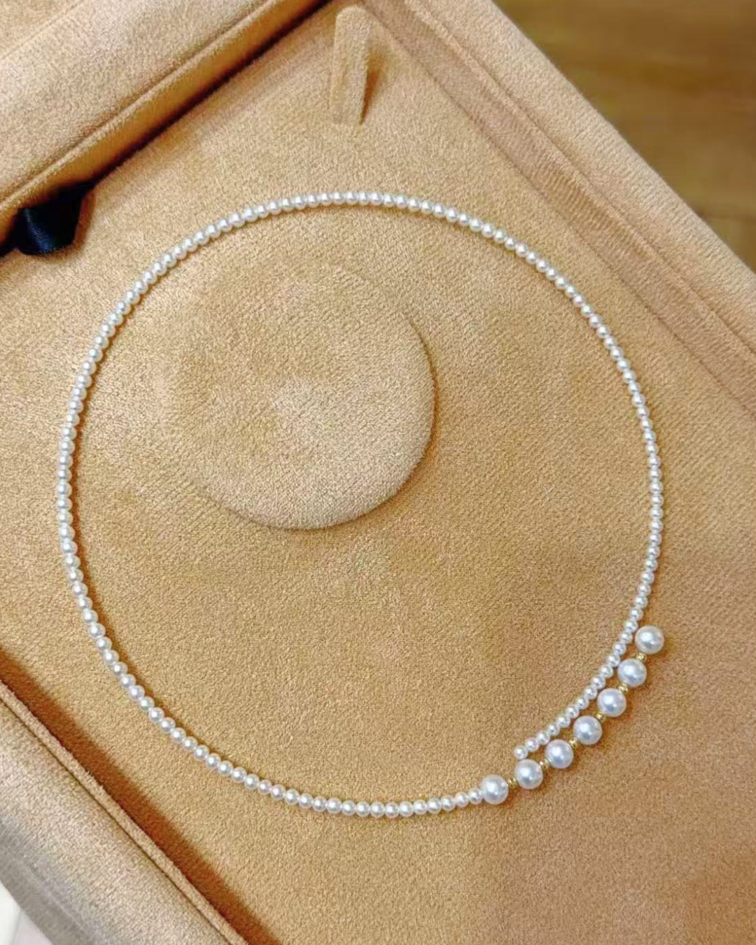 4A Freshwater Round Necklace in 18K Gold - Whisper Crown Necklace - White (3-7mm)
