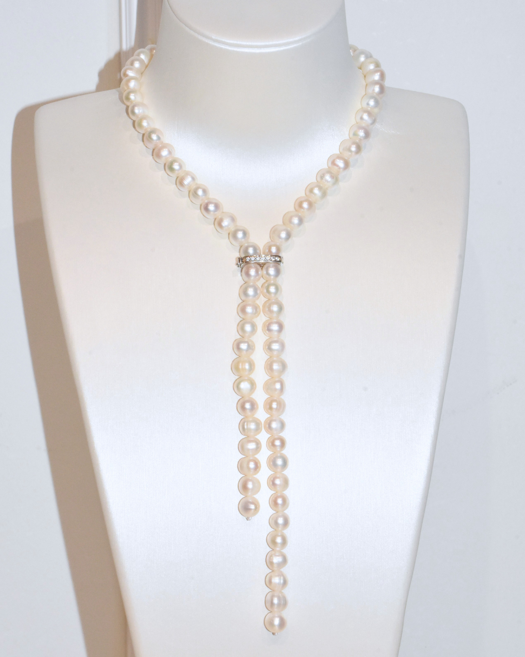 3A Freshwater Near Round Long Necklace in Silver 925 WG Plated - Classic clip clasp with CZ - White (9 -10mm)