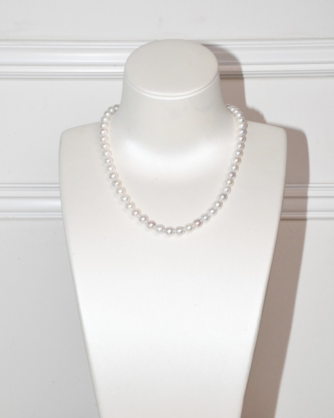 4A Freshwater Near Round Necklace in Silver 925 WG Plated - Double flower clasp  - White (7 -8mm)