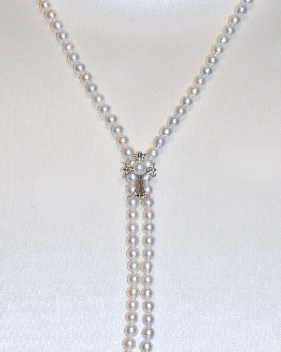 4A Freshwater Near Round Long Necklace in Silver 925 WG Plated - Chrome Hearts Cross Clasp - White (4 -5mm)