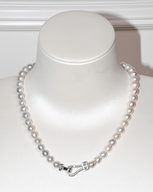 4A Freshwater Near Round Necklace in Silver 925 WG Plated - Crown Clasp - Silver/Grey (7 -8mm)