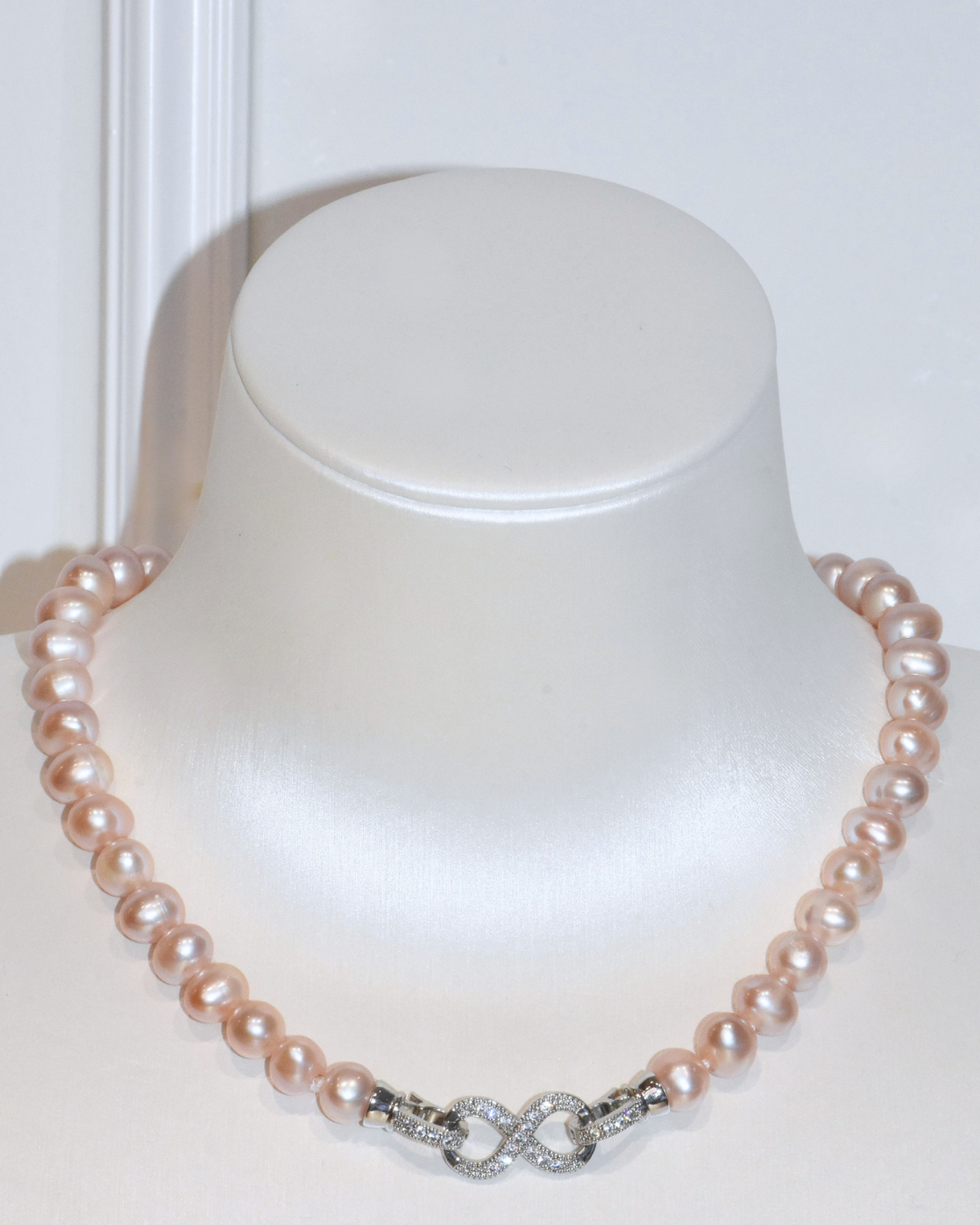 3A Freshwater Near Round Necklace in Silver Copper WG Plated - Infinity Clasp - Rose Overtone (9 -10mm)