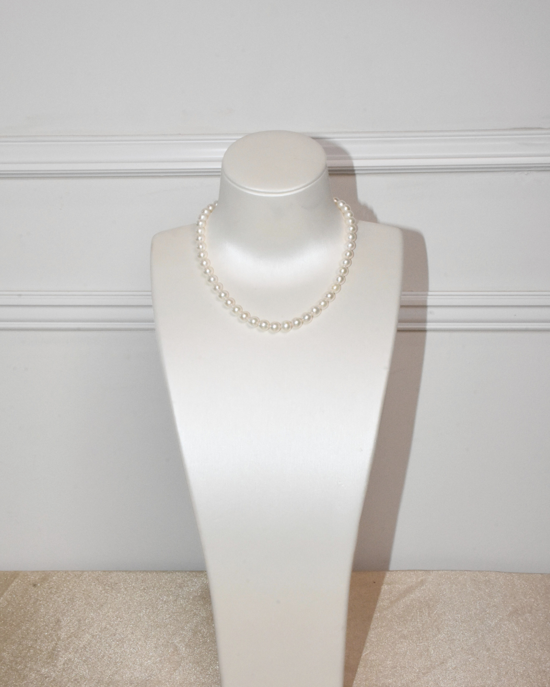 4A Freshwater Near Round Necklace in Copper - Ribbon Clasp with pearl drop - White (7 -9mm)