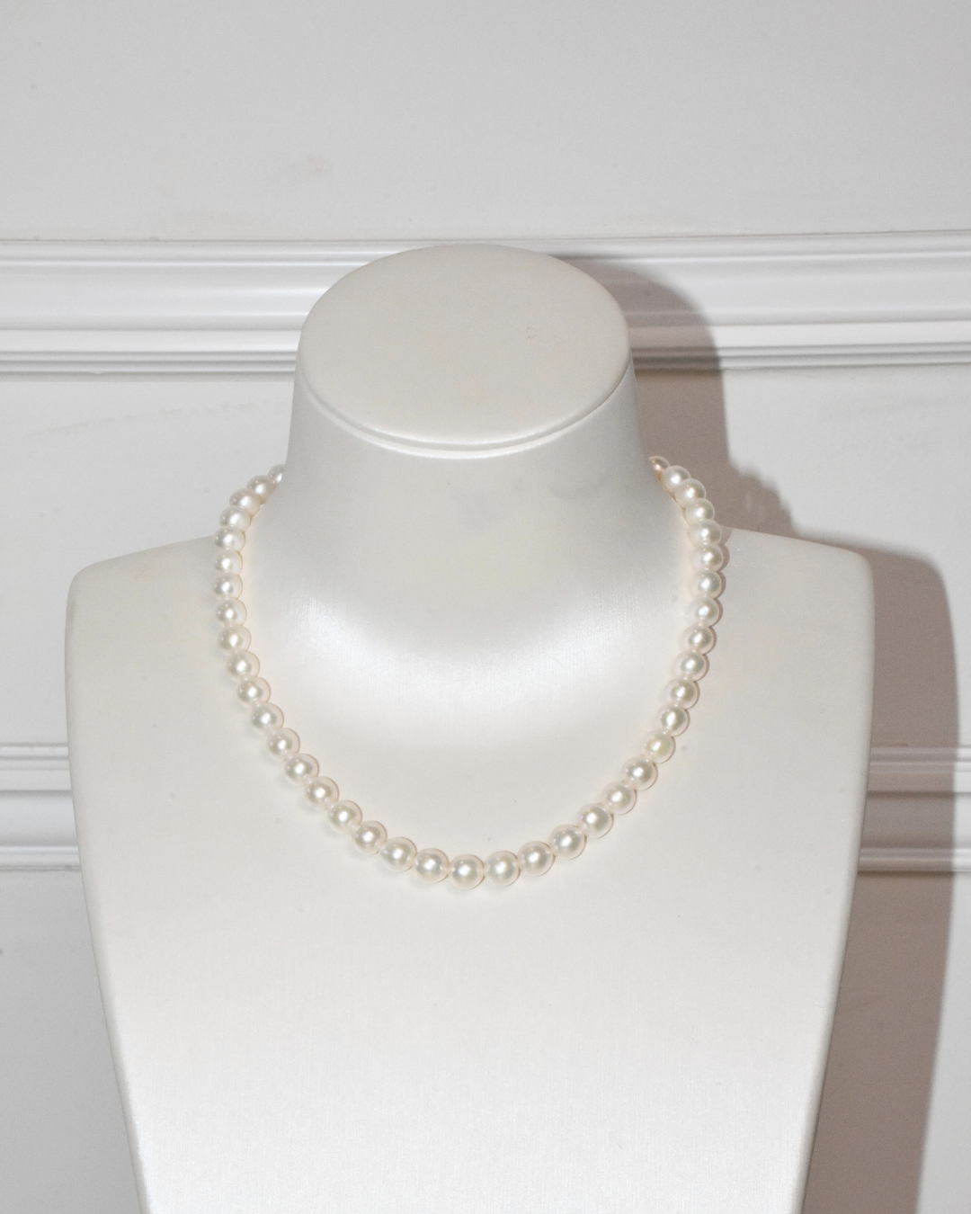 4A Freshwater Near Round Necklace in Copper - Ribbon Clasp with pearl drop - White (7 -9mm)