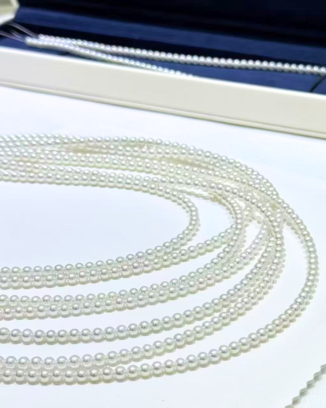 5A Japanese Akoya Round Loose Strand - Baby Akoya - White (3.5-4mm)