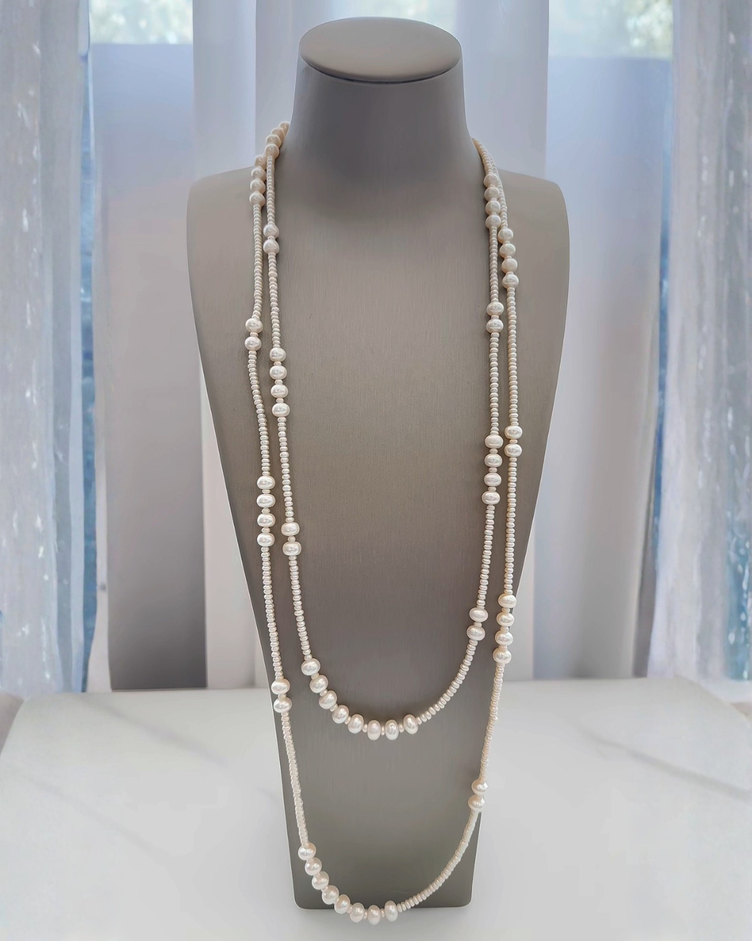 4A Freshwater Near Round Long Necklace in Silver 925 Gold Plated - Classic Gold Ribbon - White (4 -9mm)