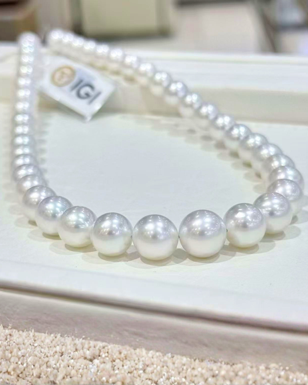 5A South Sea White Australia Round Loose Strand with IGI Certificate - White (9 -11.5mm)