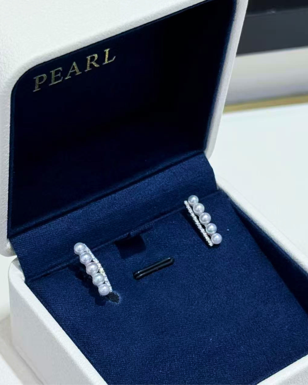 5A Japanese Akoya Round Earring in 18K White Gold - Five-Bar Akoya Earrings with Natural Diamond - White (3-3.5mm) D0.1ct