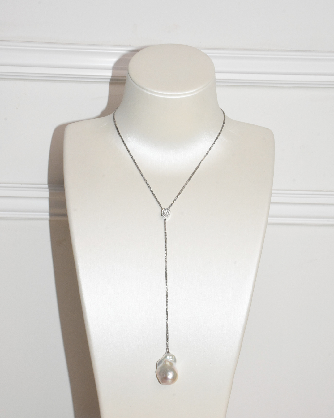3A Freshwater Baroque Necklace in Silver 925 WG Plated - Model B : Y Shape Pendant - White (15 -17mm)