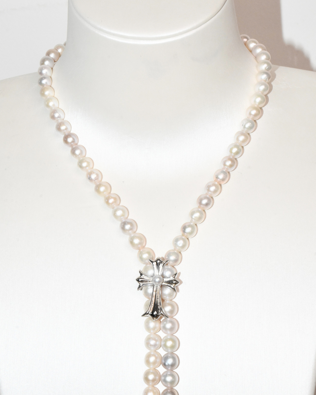 4A Freshwater Near Round Long Necklace in Silver 925 WG Plated - Chrome Hearts Cross Clasp - Silver/Grey (6 -7mm)