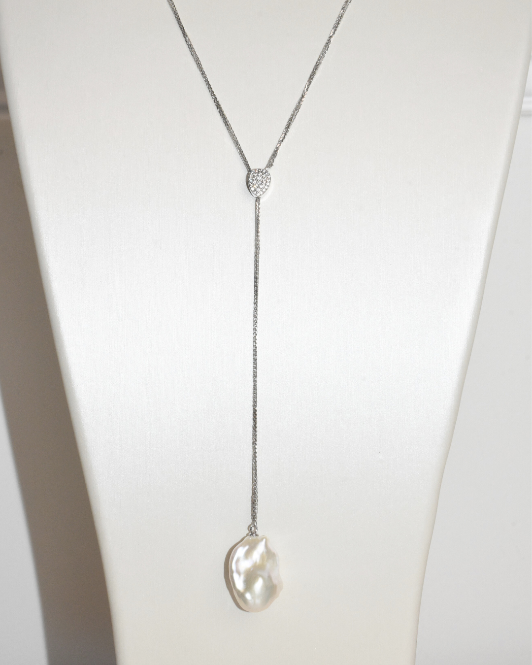 3A Freshwater Baroque Necklace in Silver 925 WG Plated - Model B : Y Shape Pendant - White (15 -17mm)