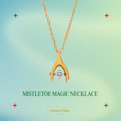 Mistletoe Magic Necklace