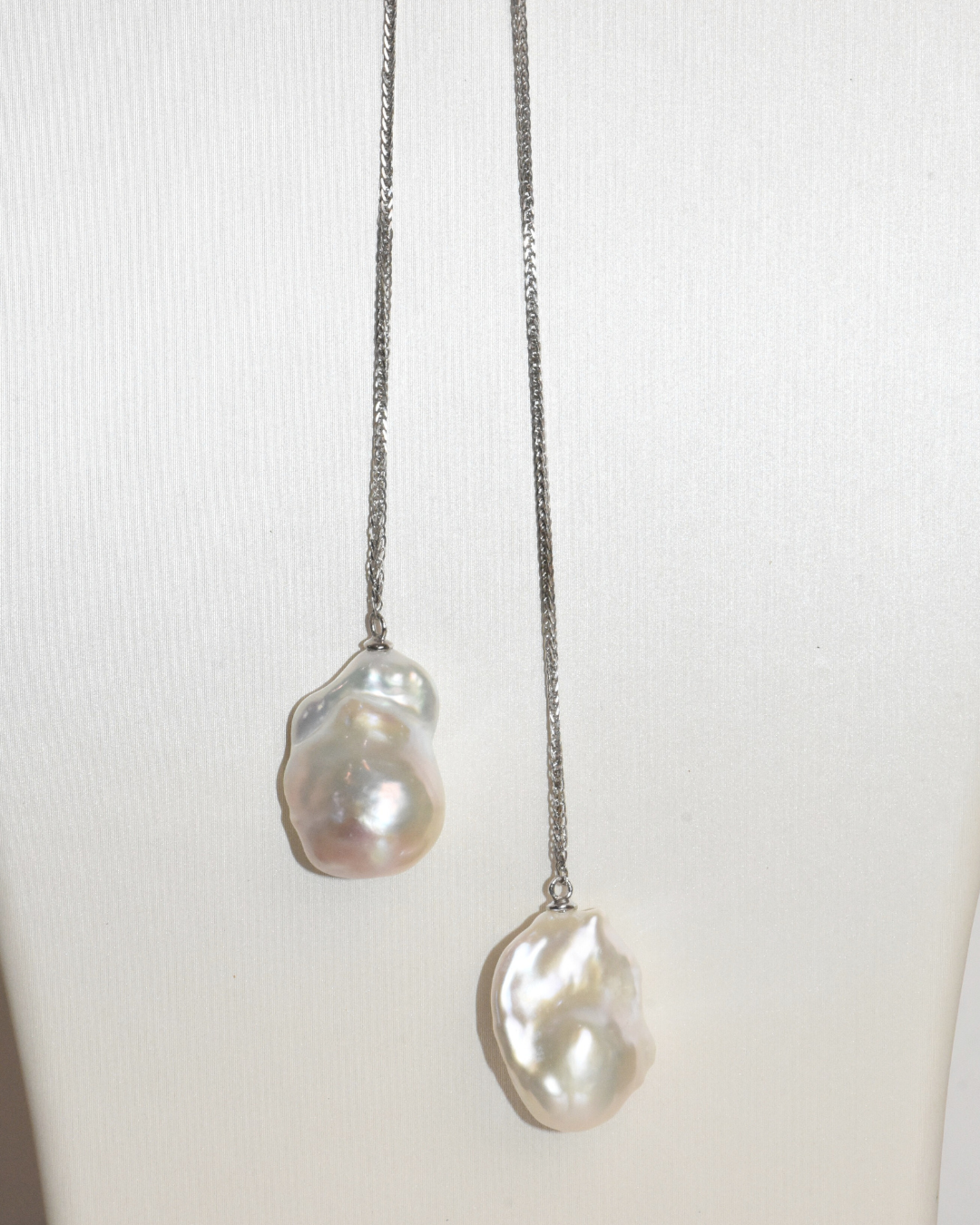 3A Freshwater Baroque Necklace in Silver 925 WG Plated - Model B : Y Shape Pendant - White (15 -17mm)