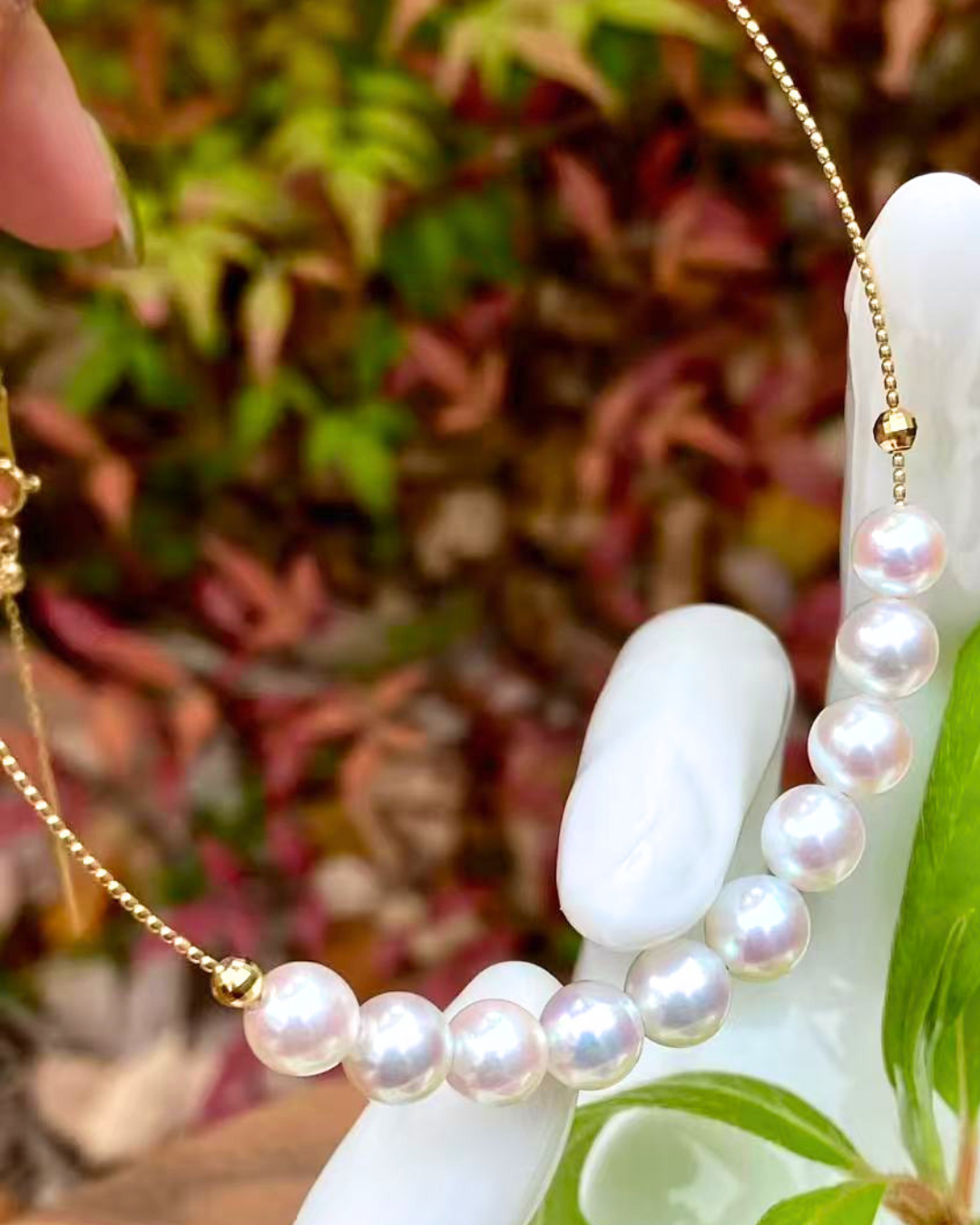 4A Japanese Akoya Round Necklace in 18K Gold - Constellation Station Necklace - White (6-7mm)