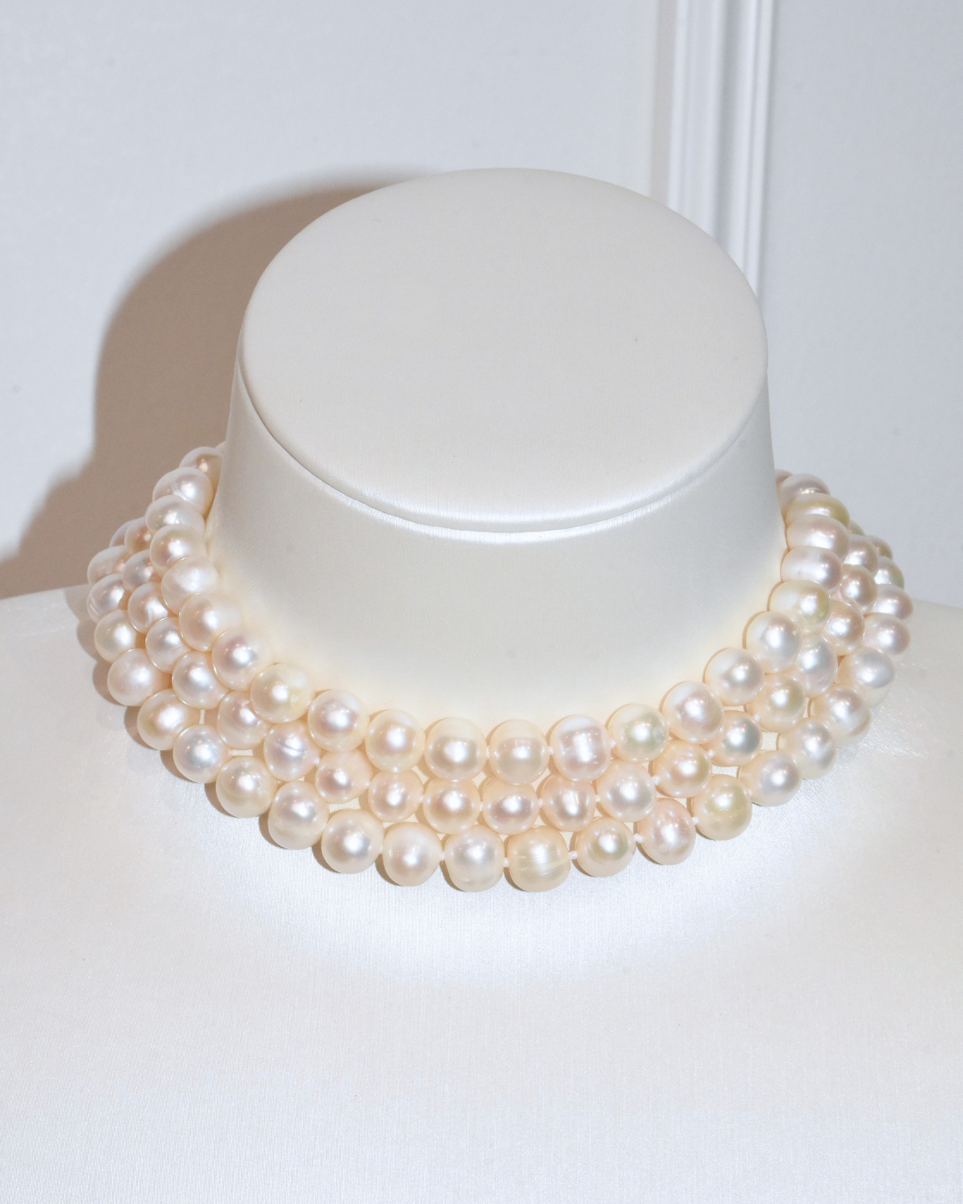 3A Freshwater Near Round Necklace in Copper - Triple layers  - White (9 -10mm)