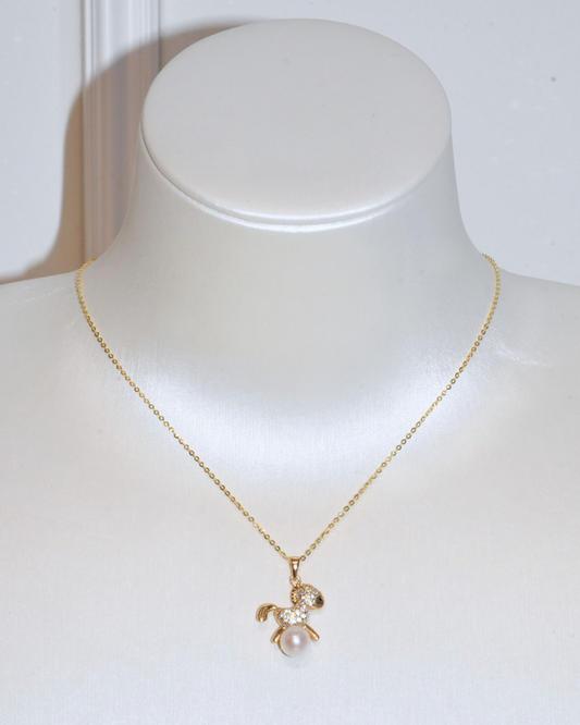 2A Akoya Round Necklace in Silver 925 Gold Plated - CNY Horse 26- Little Cutie Horse - White (6 -7mm)