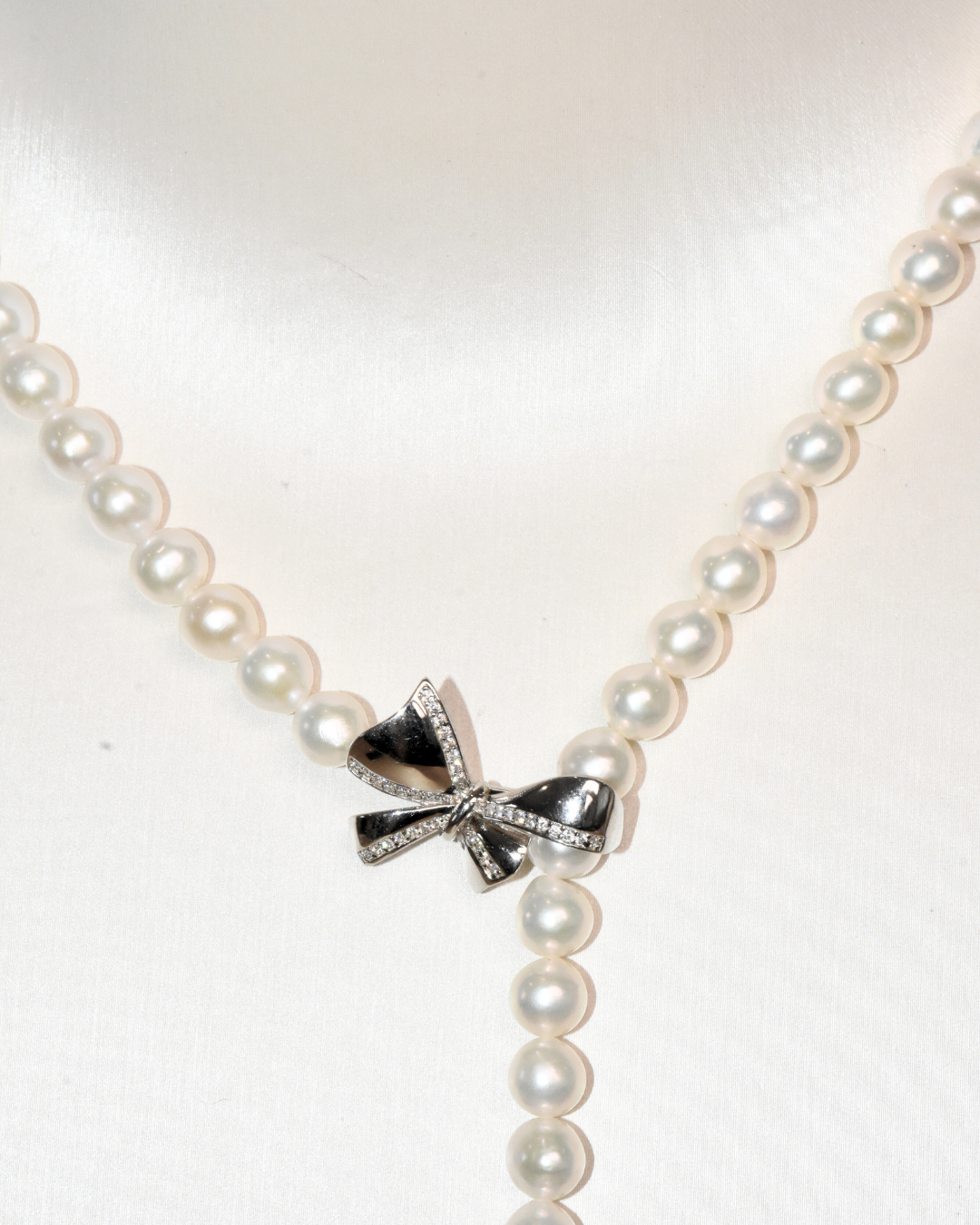 4A Freshwater Near Round Long Necklace in Silver 925 WG Plated - Ribbon Clasp With CZ - White (7 -8mm)