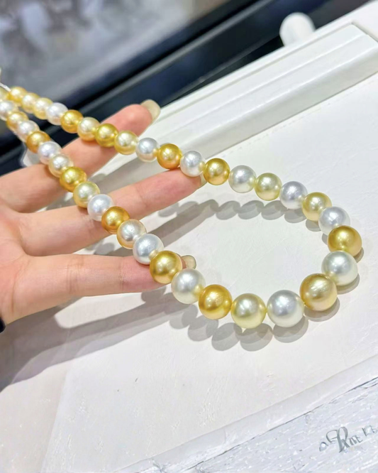 4A South Sea Golden Philippines & South Sea White Australia Round Loose Strand - Mixed (8.9-11.9mm)