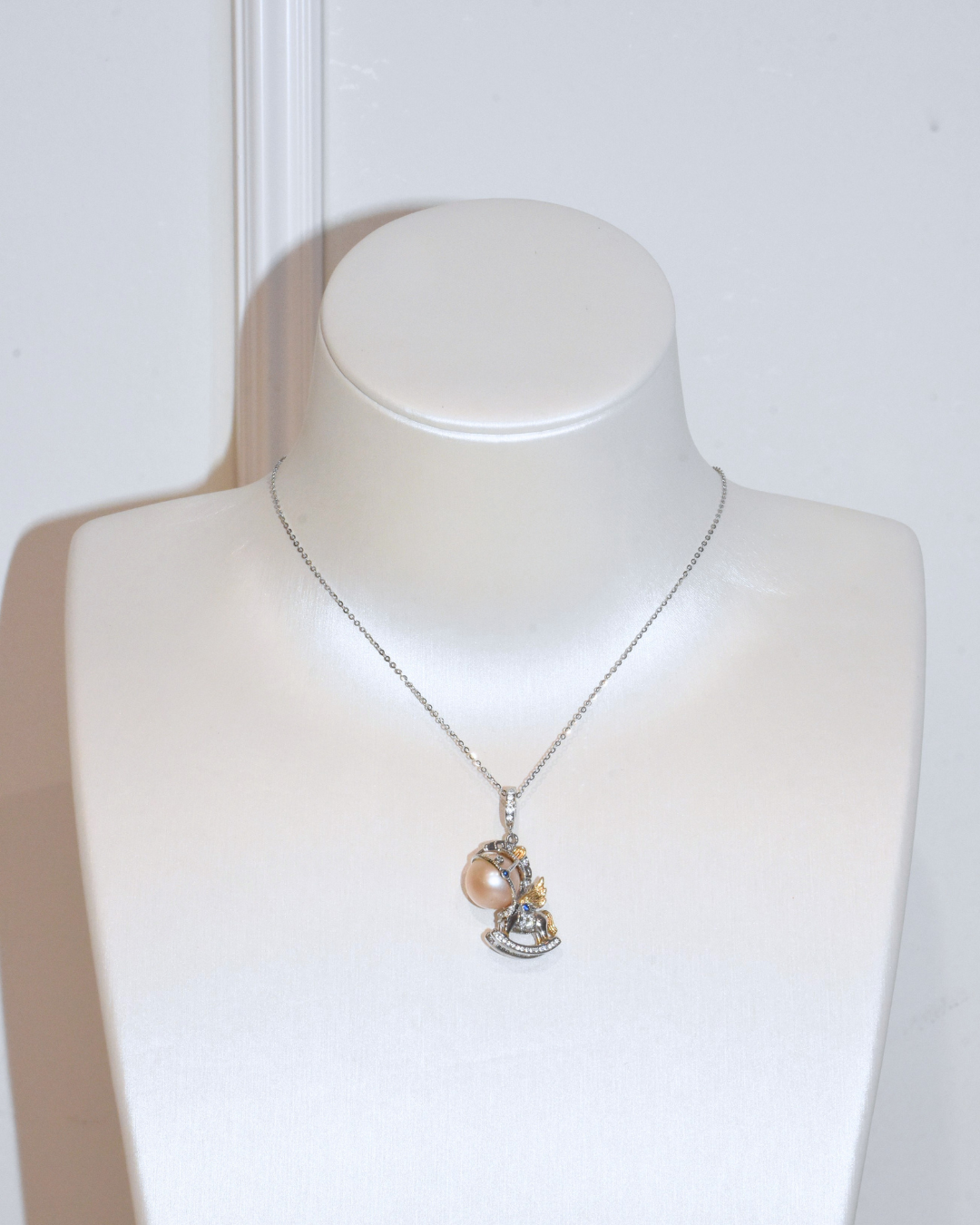 4A Freshwater Near Round Necklace in Silver 925 WG Plated - Iron Hooves - Rose Overtone (10mm)