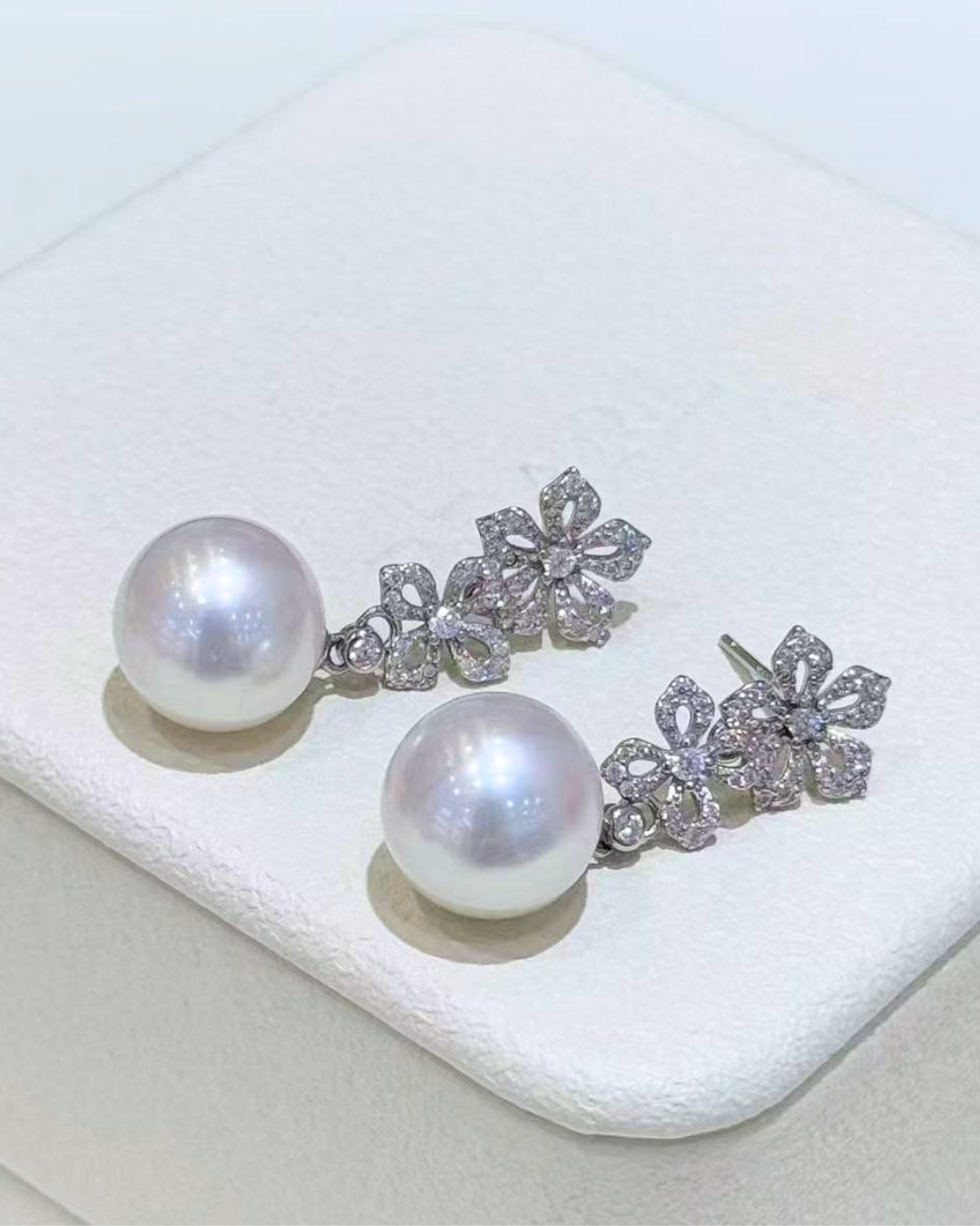 5A Freshwater Round Earring in Silver 925 White Gold Plated - Double Bloom Drop Earrings - White (11-12mm)