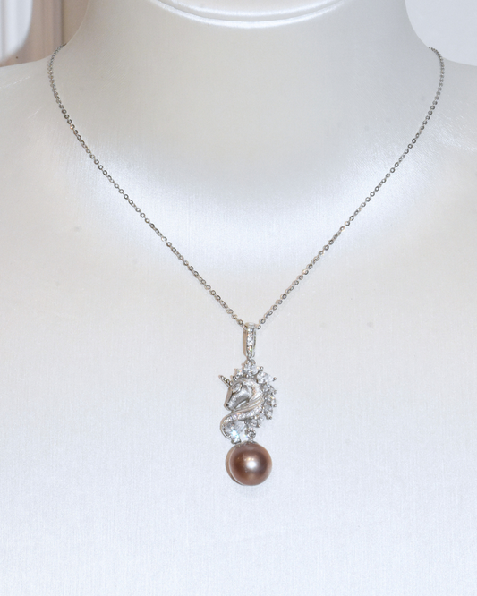 4A Freshwater Round Necklace in Silver 925 WG Plated - Silver Princess Pegasus with CZ - Purple (10mm)
