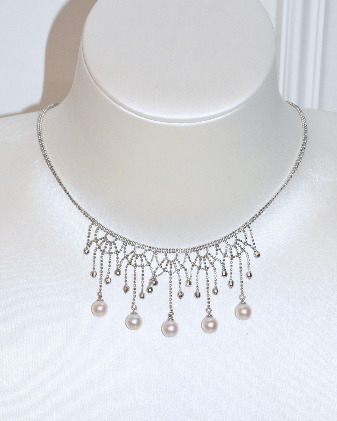 4A Akoya Round Necklace in Silver 925 WG Plated - Versailles — Cascade Necklace - Rose Overtone (6mm)