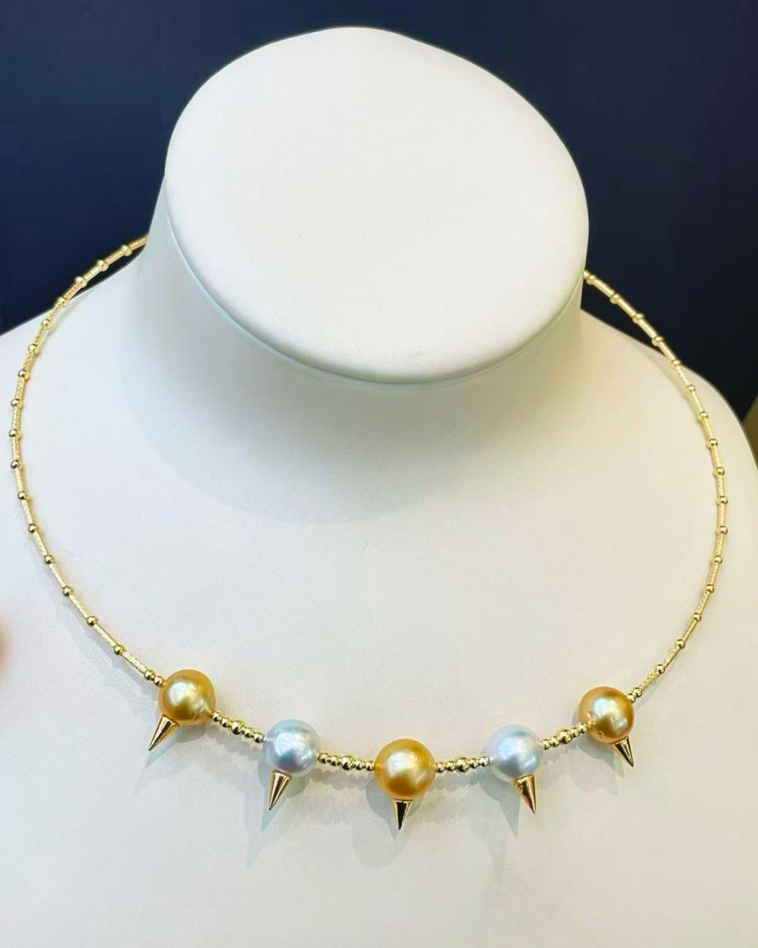 4A South Sea Golden Philippines & South Sea White Australia Round Necklace in Silver 925 Gold Plated - Spike Choker Necklace - Gold (9-10mm)