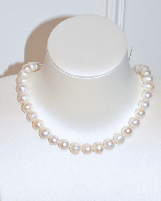 2A Freshwater Near Round Necklace in Copper - Heart Clasp - White (11 -12mm)