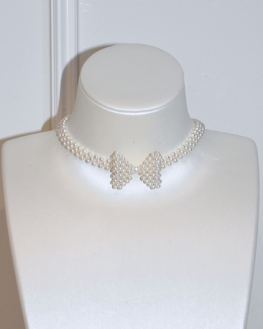 4A Freshwater Round Necklace in Silver 925 WG Plated - bowknot necklace - White (3 -6mm)