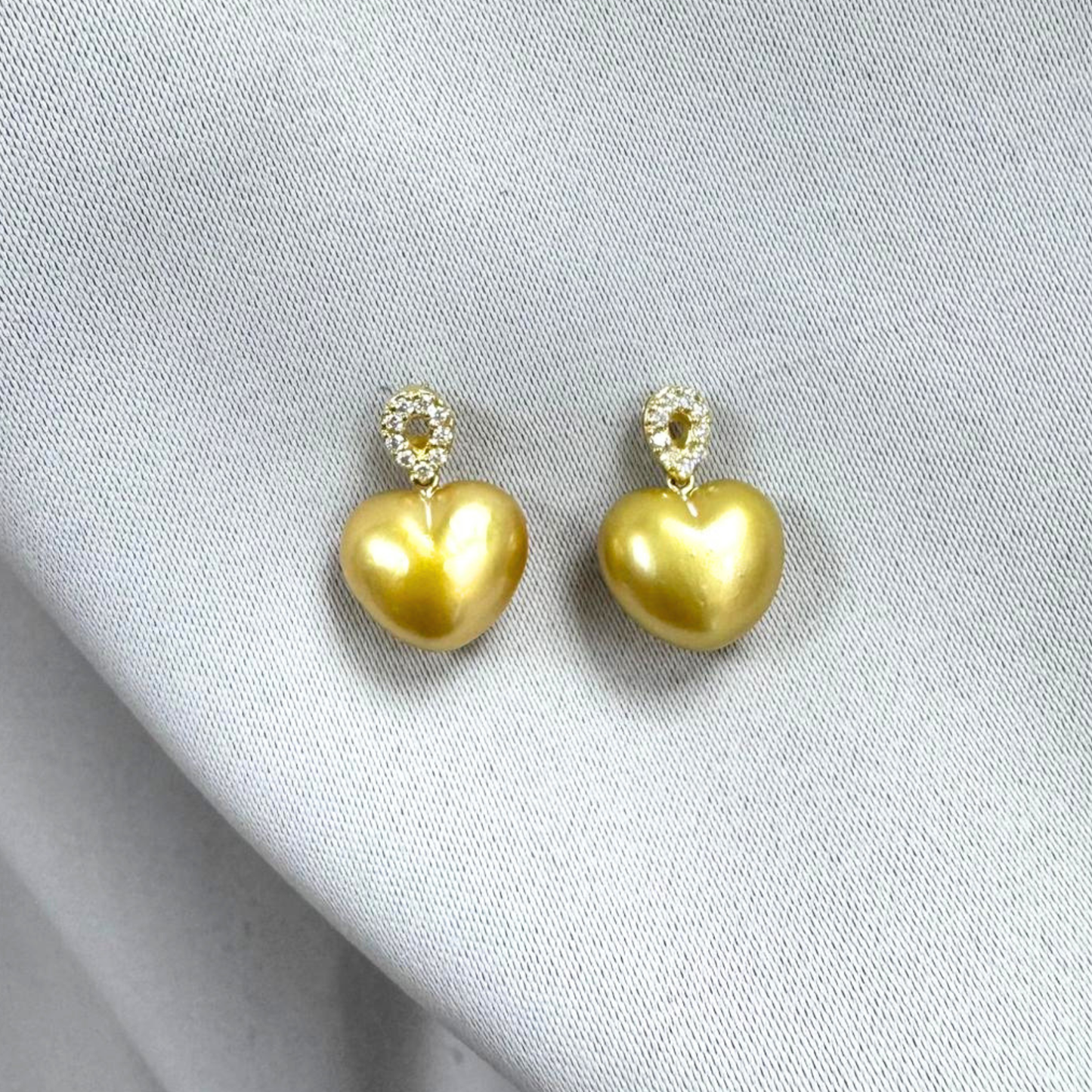 South Sea Heart-Shaped Golden Pearl Diamond Heart Bail Earring - 18K Solid Gold 1.05g (12mm) D0.14ct
