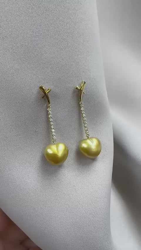 South Sea Heart-Shaped Golden Pearl Diamond X-Bar Drop Earring - 18K Solid Gold 2.3g (12mm) D0.3ct